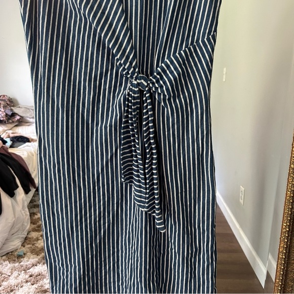J. MCLAUGHLIN JENN STRIPED SLEEVELESS CREW NECK COTTON TIE WAIST SHEATH DRESS - Picture 4 of 7